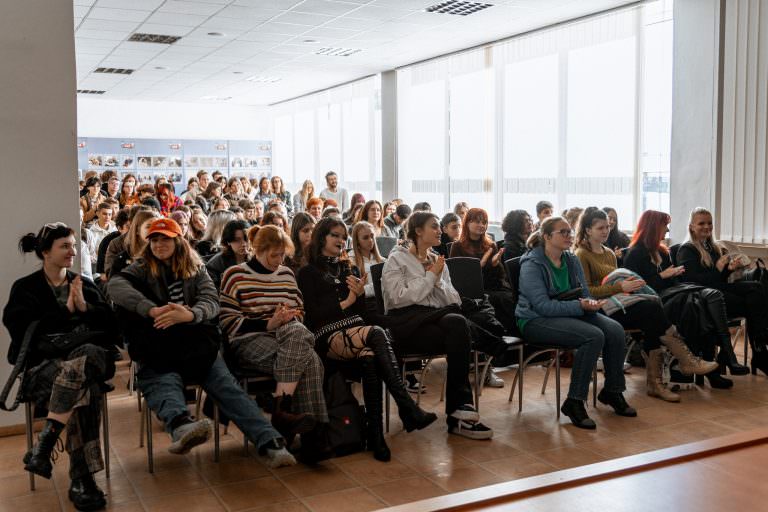 399336700 825964642658464 7807129921527585951 n 768x512