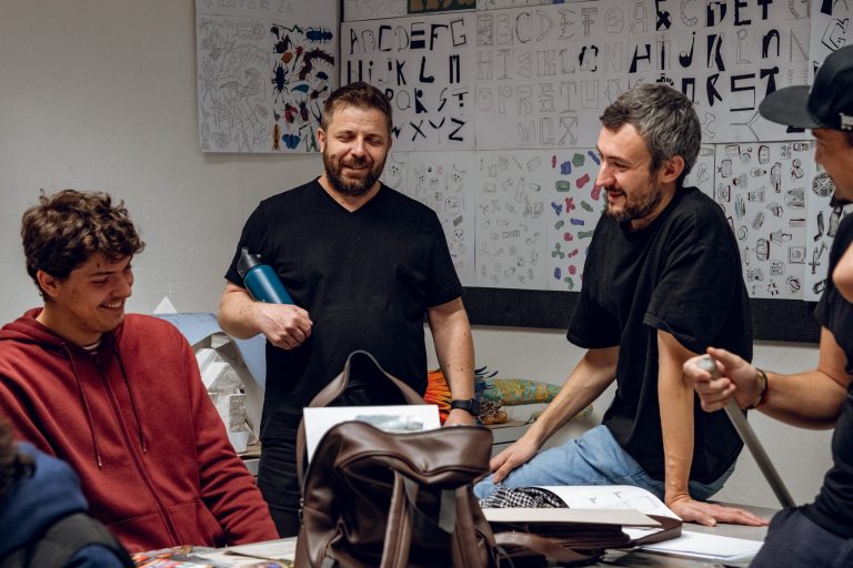 400165903 827046955883566 3844958025347999735 n 768x512