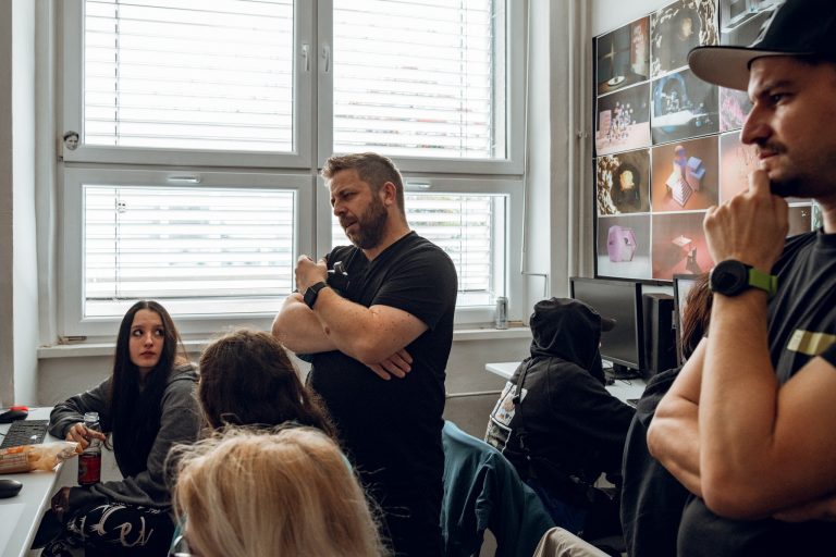 400173071 827046945883567 8114799400379101548 n 768x512